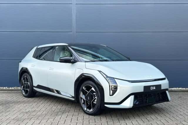 Kia EV4 (2026) thumbnail 3