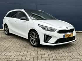 Kia Ceed Sportswagon (2019) thumbnail 3
