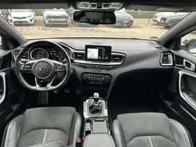 Kia Ceed Sportswagon (2019) thumbnail 25
