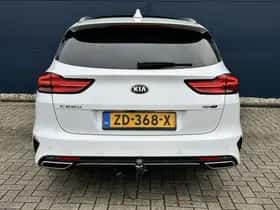 Kia Ceed Sportswagon (2019) thumbnail 4