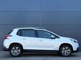Peugeot 2008 (2019) thumbnail 4