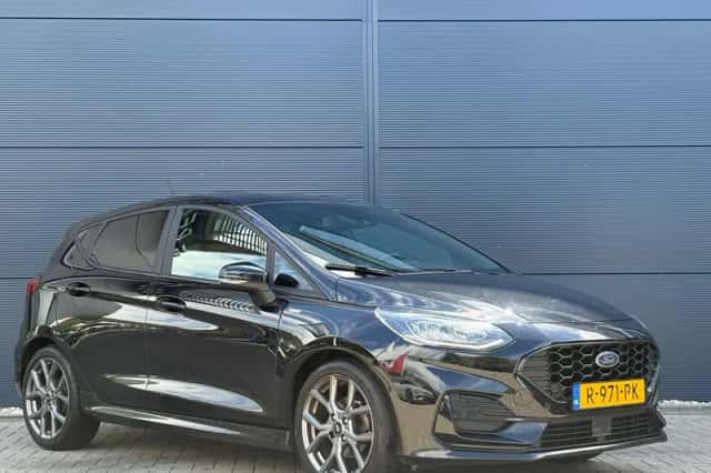 Ford Fiesta (2022) thumbnail 3