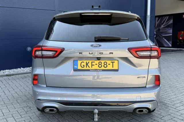 Ford Kuga (2024) thumbnail 5