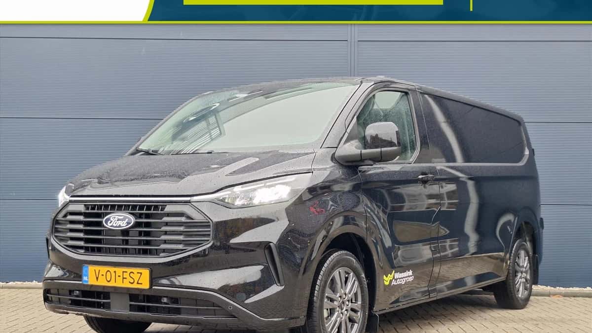 Ford Transit Custom (2024) — foto 1