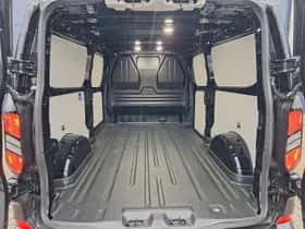 Ford Transit Custom (2024) thumbnail 6