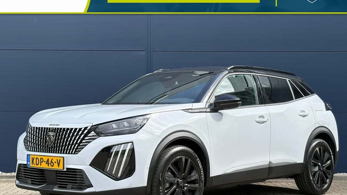 Peugeot e-2008 (2026) — foto 1