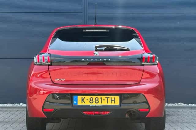 Peugeot 208 (2021) thumbnail 4