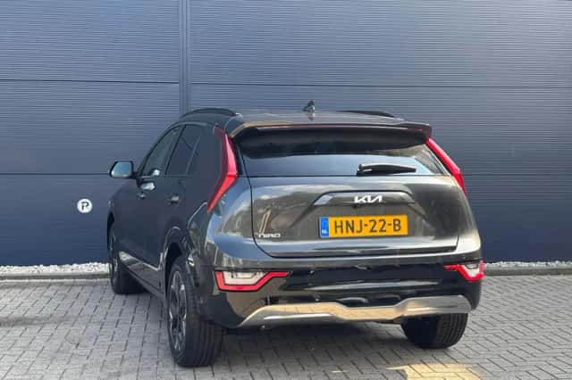 Kia Niro EV (2025) thumbnail 4