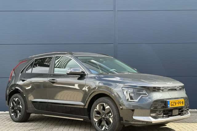 Kia Niro EV (2025) thumbnail 3