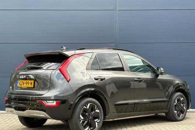 Kia Niro EV (2025) thumbnail 5