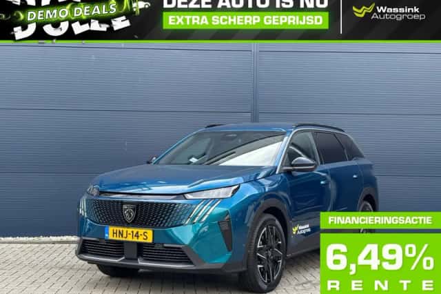 Peugeot 5008 (2025) thumbnail 1