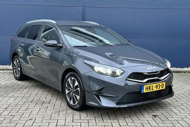 Kia Ceed Sportswagon (2025) thumbnail 4