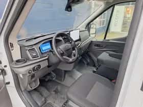 Ford E-Transit (2025) thumbnail 8