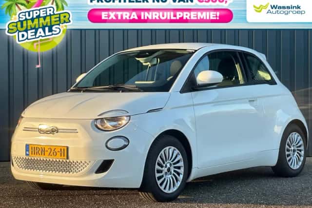 Fiat 500 (2023) thumbnail 1