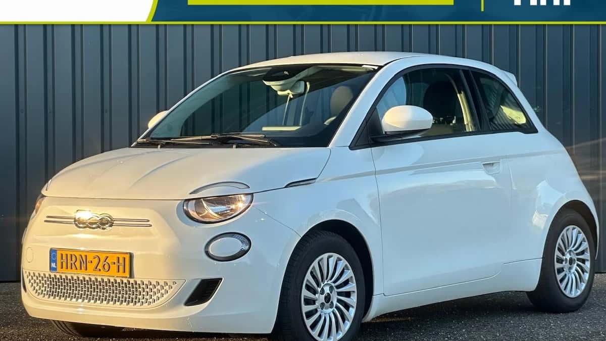 Fiat 500 (2023) — foto 1