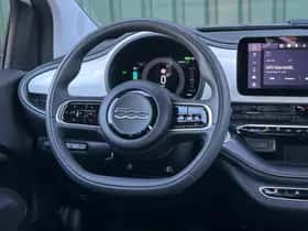 Fiat 500 (2023) thumbnail 13