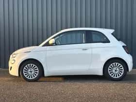 Fiat 500 (2023) thumbnail 3