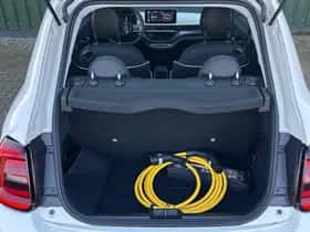Fiat 500 (2023) thumbnail 22