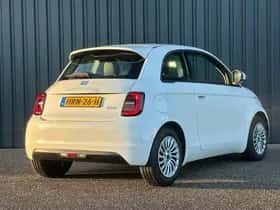 Fiat 500 (2023) thumbnail 6