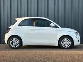Fiat 500 (2023) thumbnail 7