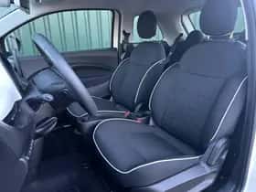 Fiat 500 (2023) thumbnail 9