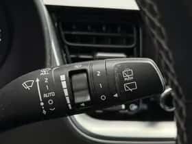 Kia Stonic (2020) thumbnail 16