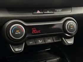 Kia Stonic (2020) thumbnail 17