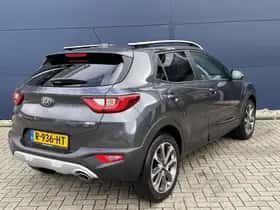 Kia Stonic (2020) thumbnail 6