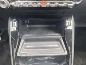 Peugeot 2008 (2021) thumbnail 19