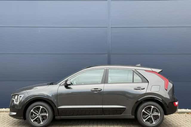 Kia Niro (2026) thumbnail 2