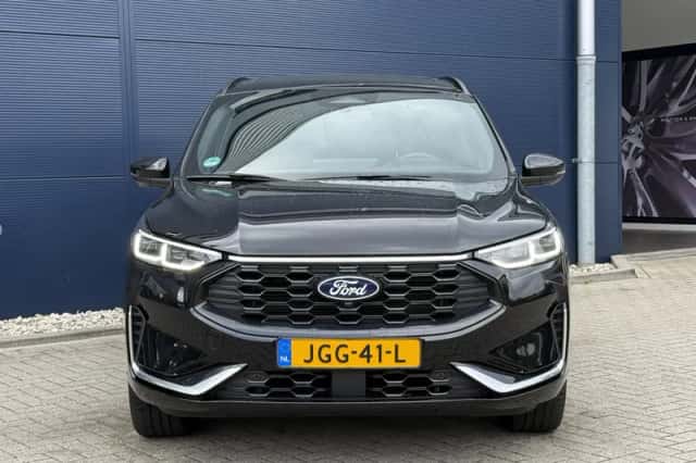 Ford Kuga (2025) thumbnail 2