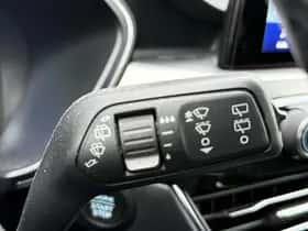 Ford Fiesta (2021) thumbnail 8
