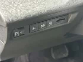 Peugeot 408 (2025) thumbnail 27