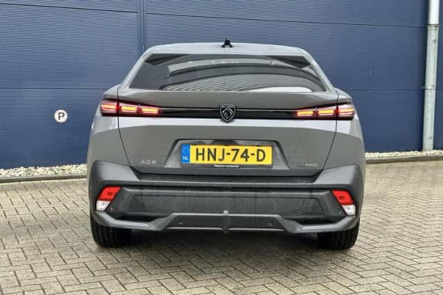 Peugeot 408 (2025) thumbnail 5