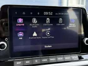Kia Picanto (2024) thumbnail 22