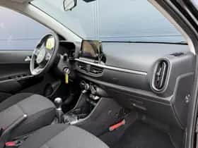 Kia Picanto (2024) thumbnail 7