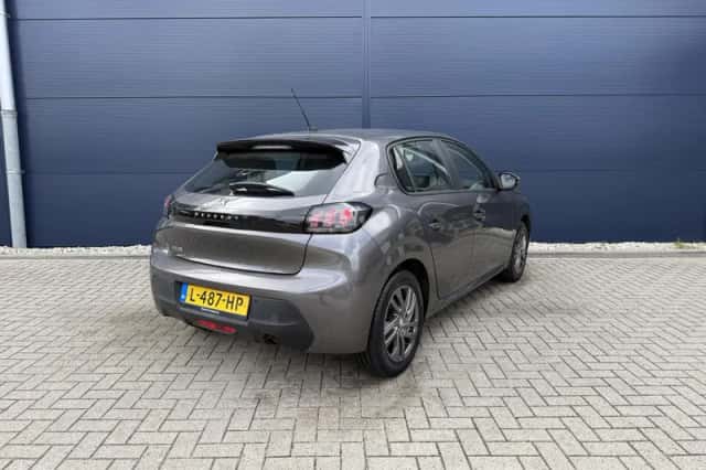Peugeot 208 (2021) thumbnail 6