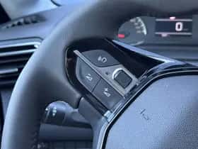 Peugeot 208 (2025) thumbnail 18