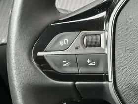 Peugeot e-208 (2023) thumbnail 16