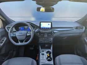Ford Kuga (2022) thumbnail 13