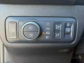 Ford Kuga (2022) thumbnail 21