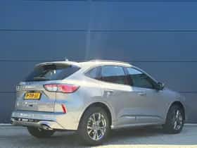 Ford Kuga (2022) thumbnail 5