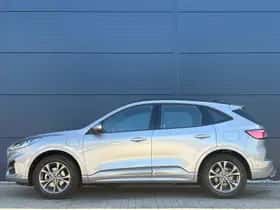 Ford Kuga (2022) thumbnail 8