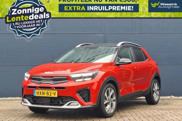 Kia Stonic (2023) thumbnail 1