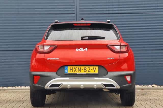 Kia Stonic (2023) thumbnail 5