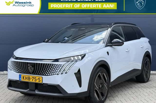 Peugeot 5008 (2026) thumbnail 1