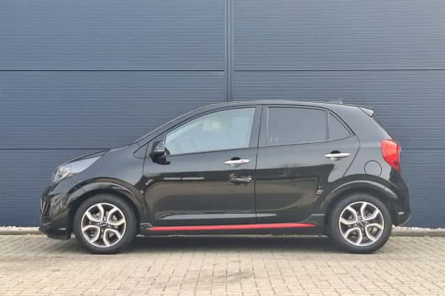 Kia Picanto (2024) thumbnail 3