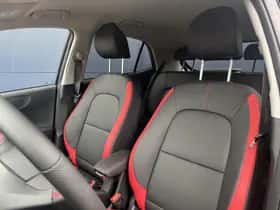 Kia Picanto (2024) thumbnail 23