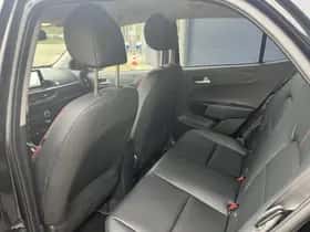 Kia Picanto (2024) thumbnail 25