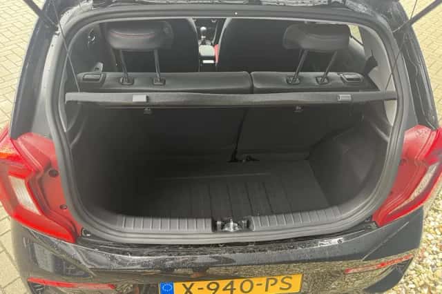 Kia Picanto (2024) thumbnail 6